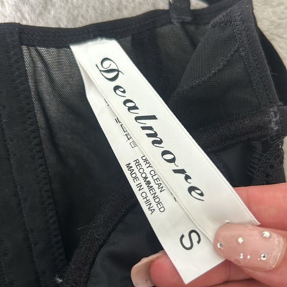 black corset top - Picture 2 of 2